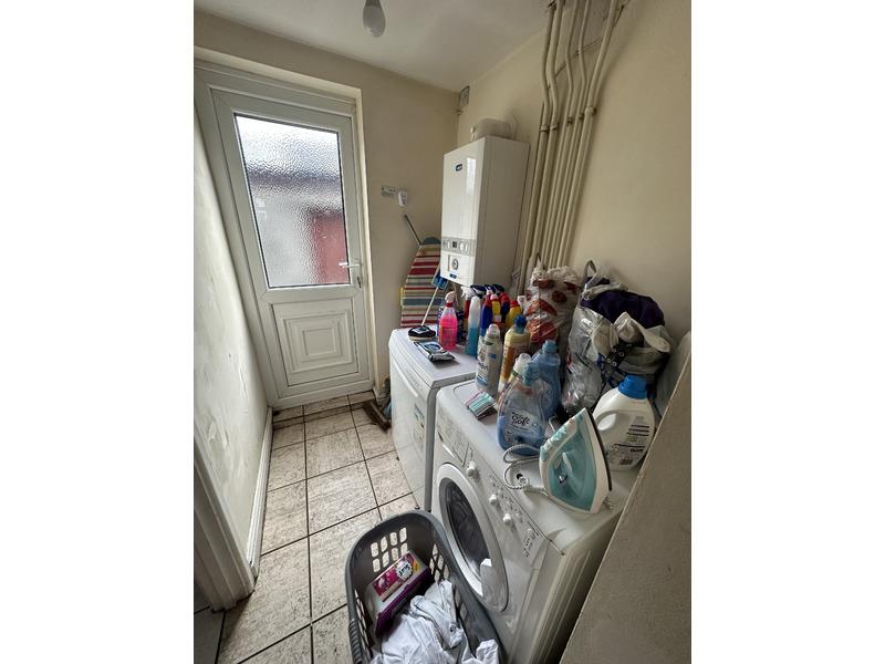 7 bed property in Glynrhondda Street, Cardiff